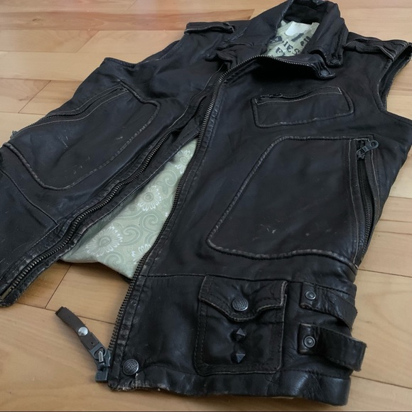 Vintage Diesel Leather Vest - Picture 2 of 7